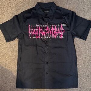 Black Short-Sleeve Graphic Button-Up Shirt with Pink Print